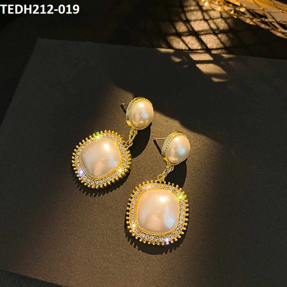 TEDH212 LSH Flower Earrings