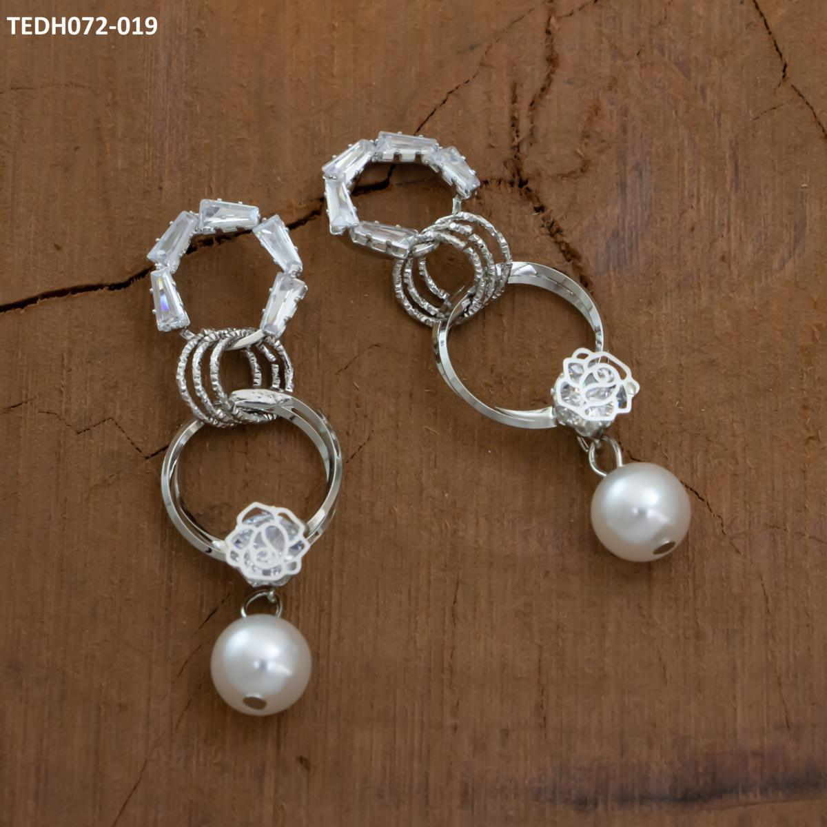 TEDH072 REP Earrings Pair