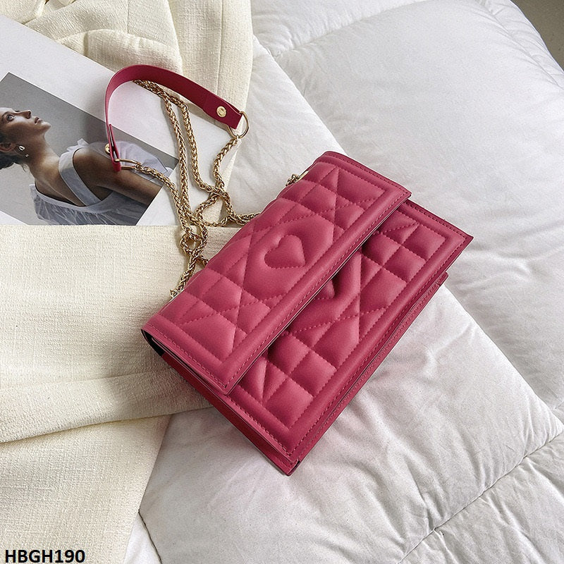 HBGH190 HMS Heart Shaped Quilted Pattern Bag