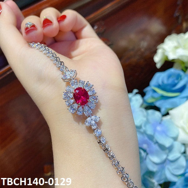 TBCH140 KRL Pear Flower Hand Bracelet