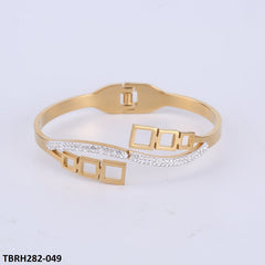 TBRH282 ANN Layered Hand Bracelet