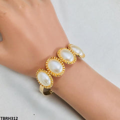 TBRH312 REP Oval Pearl Bracelet