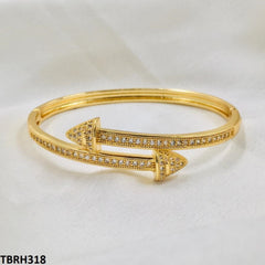 TBRH318 GXN Double Arrow Hand Bracelet Openable