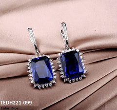 TEDH221 KRL Tear Square Earrings Pair