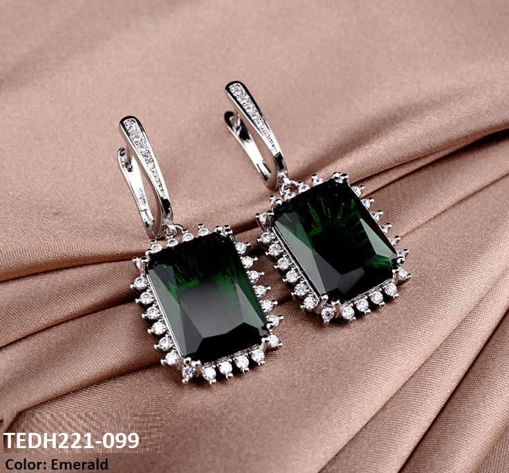 TEDH221 KRL Tear Square Earrings Pair