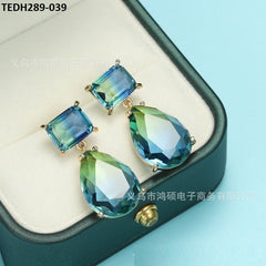 TEDH289 WUH Tear Drop Earrings Pair