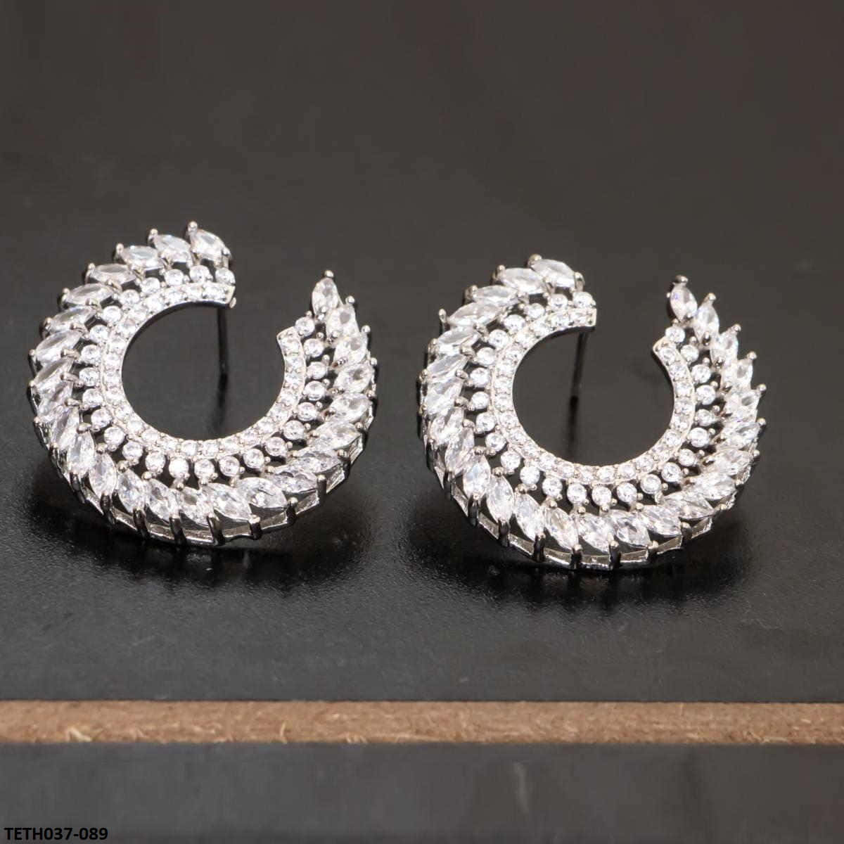 TETH037 DNG Zircon Earrings Pair