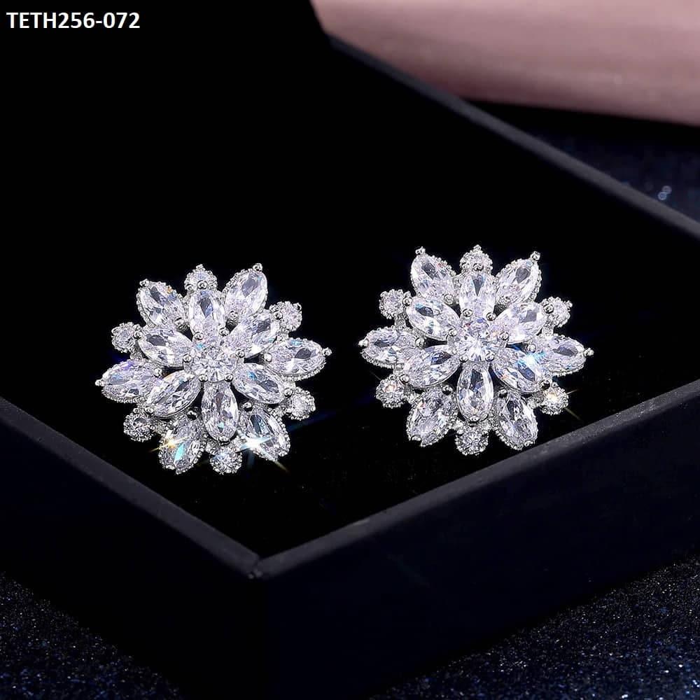 TETH256 CSH Flower Stud Ear Tops Pair