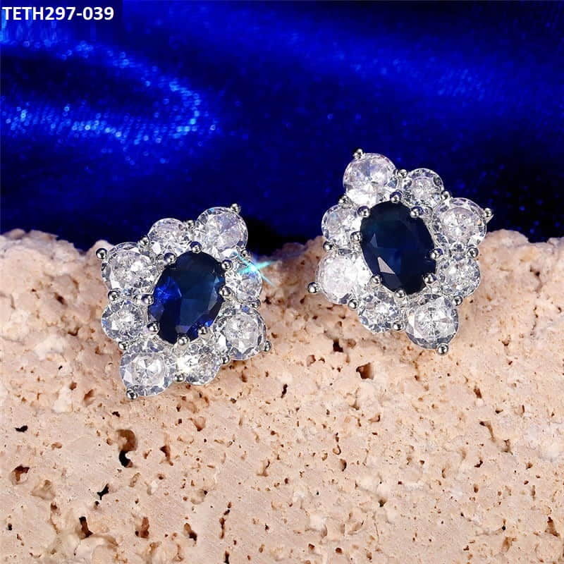 TETH297 CSH Mini Blue Oval Stud Ear Tops Pair