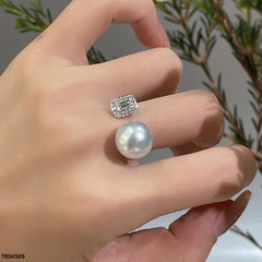 TRSH505 KRL Imp Pearl/Rectangle Adjustable Ring