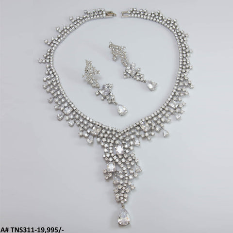 TNS311  Imp Necklace Set